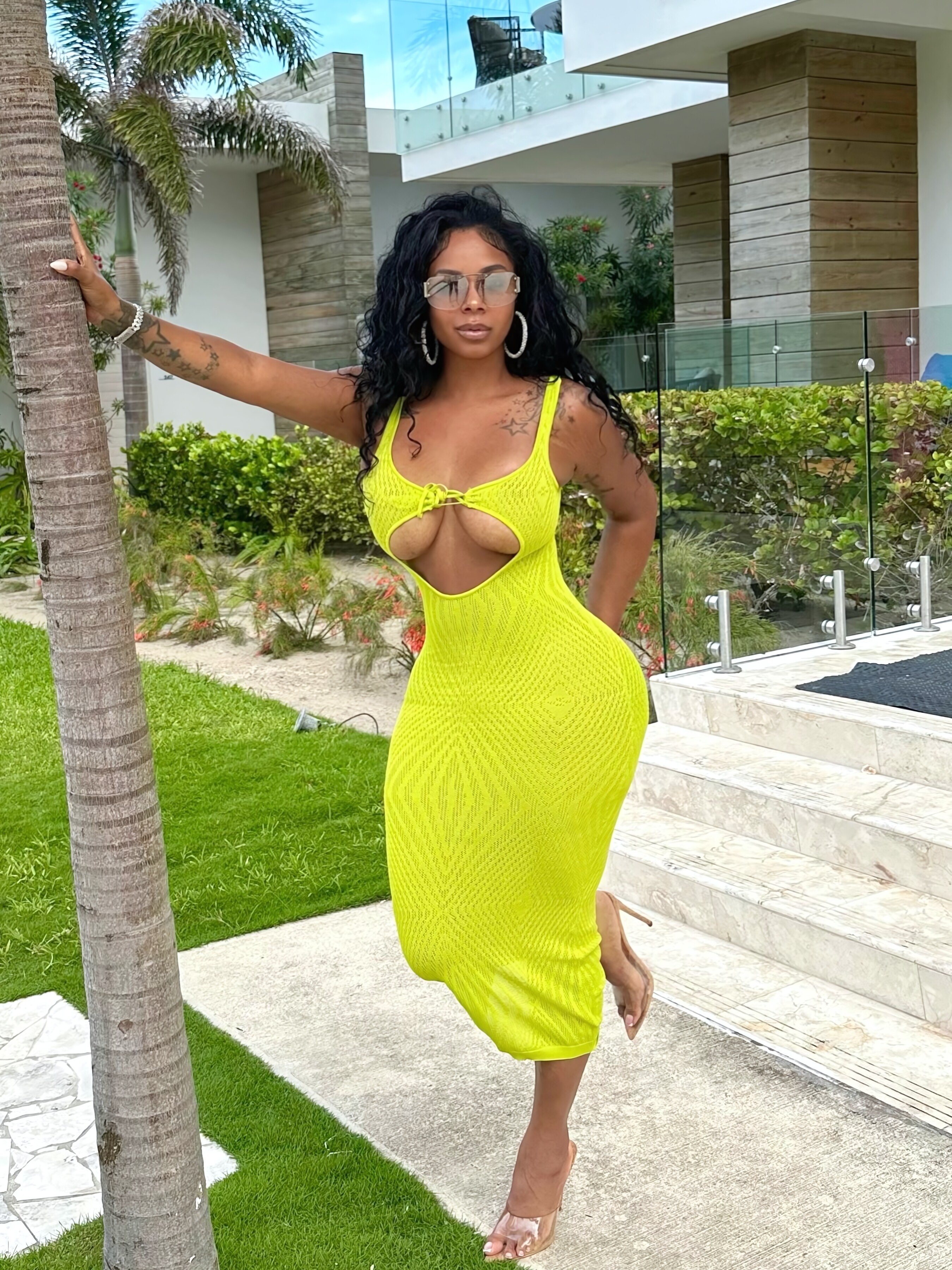 Love Sheena nude 2