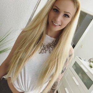 Lucy Cat nude 8