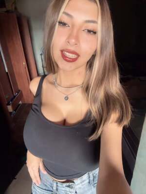 Ludmila Robles nude 4
