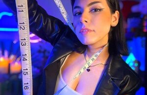 Luna Bloom ASMR nude 9