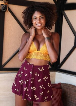 Luna Corazon nude 3