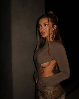 Luna Ellie nude 11