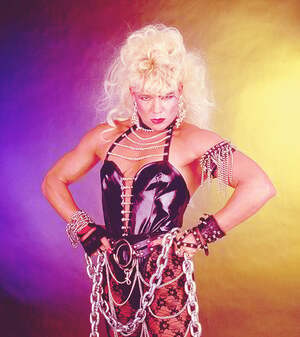 Luna Vachon nude 3