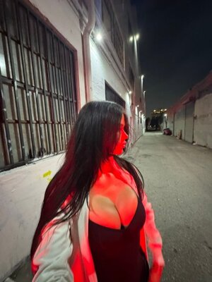 Luvstruck nude 12