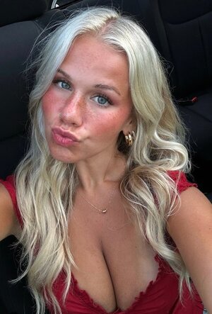 Lydia Feiler nude 6