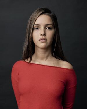Lyna Khoudri nude 12