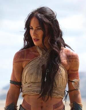 Lynn Collins nude 9