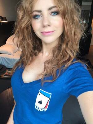 Lynn Gilmartin nude 10