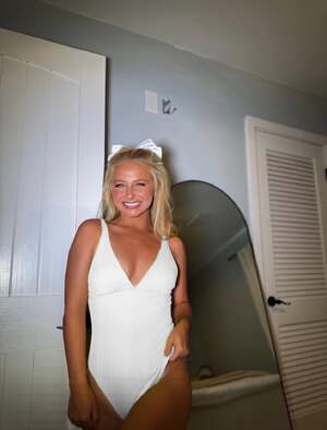 Maci Mccarley nude 12