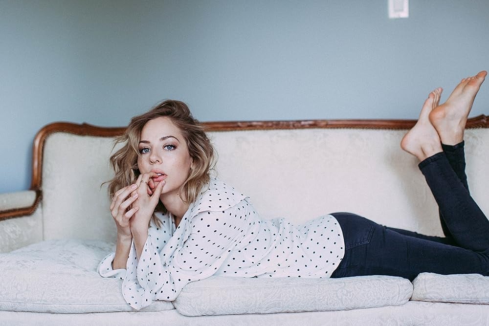 MacKenzie Porter nude 4