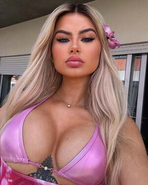 Maddy Smith nude 7