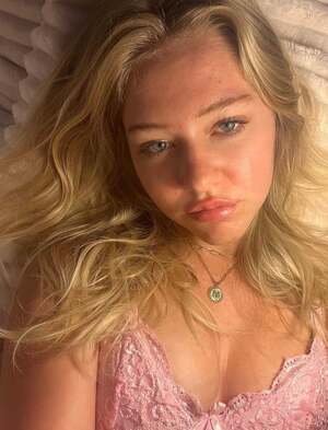 Maddythesillygoose nude 5