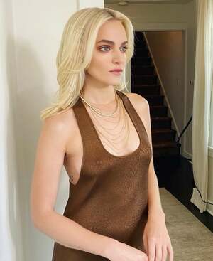 Madeline Brewer nude 12