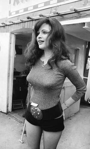 Madeline Smith nude 4