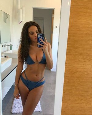 Madison Pettis nude 10