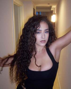Maeta nude 8