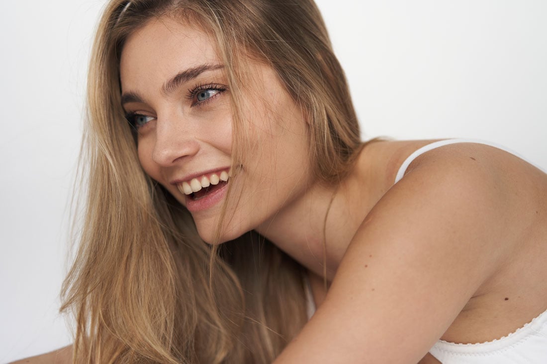 Magali Garmasar nude 11