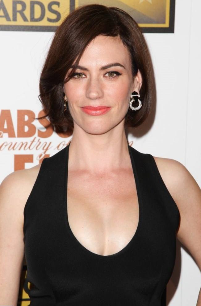 Maggie Siff nude 5