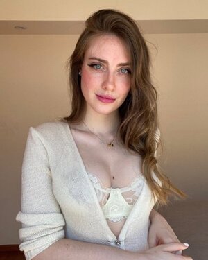 Magui Ansuz nude 5