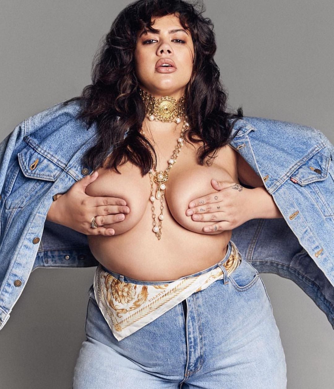 Mahalia Handley nude 6