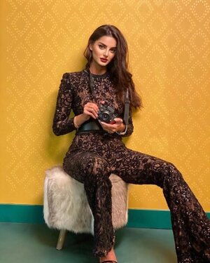 Mahlagha Jaberi nude 11