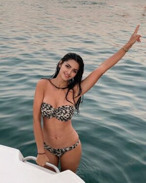 Mahlagha Jaberi nude 6