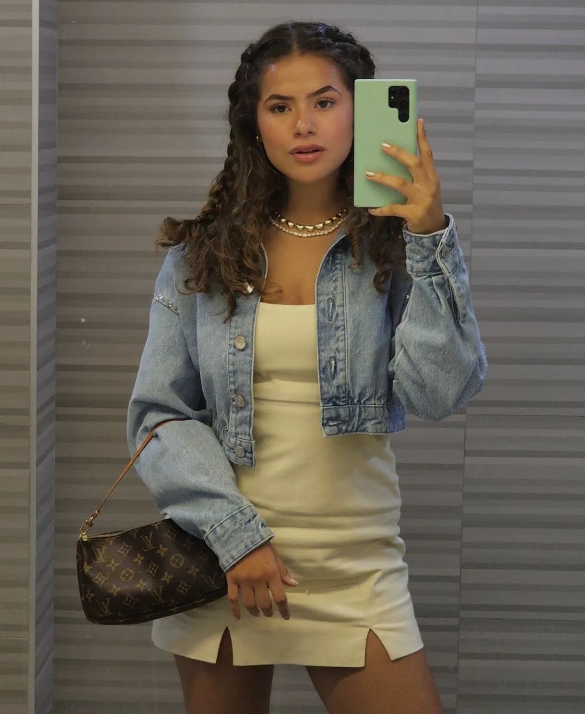 Maisa Silva nude 11