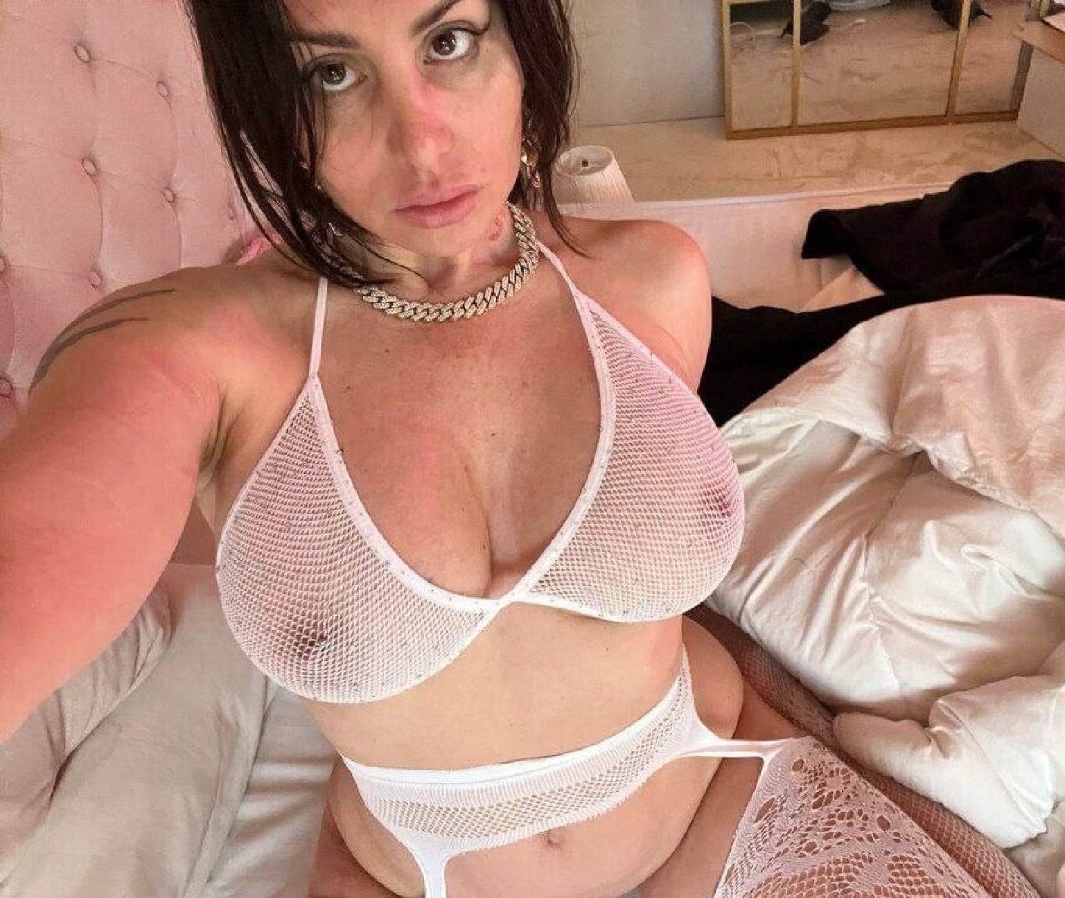 Mala Rodriguez nude 9