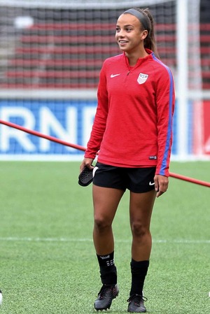 Mallory Pugh nude 3