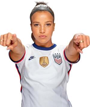 Mallory Pugh nude 6