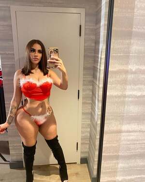 MamiGiaNY nude 4