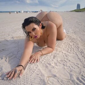 Mandi May nude 11