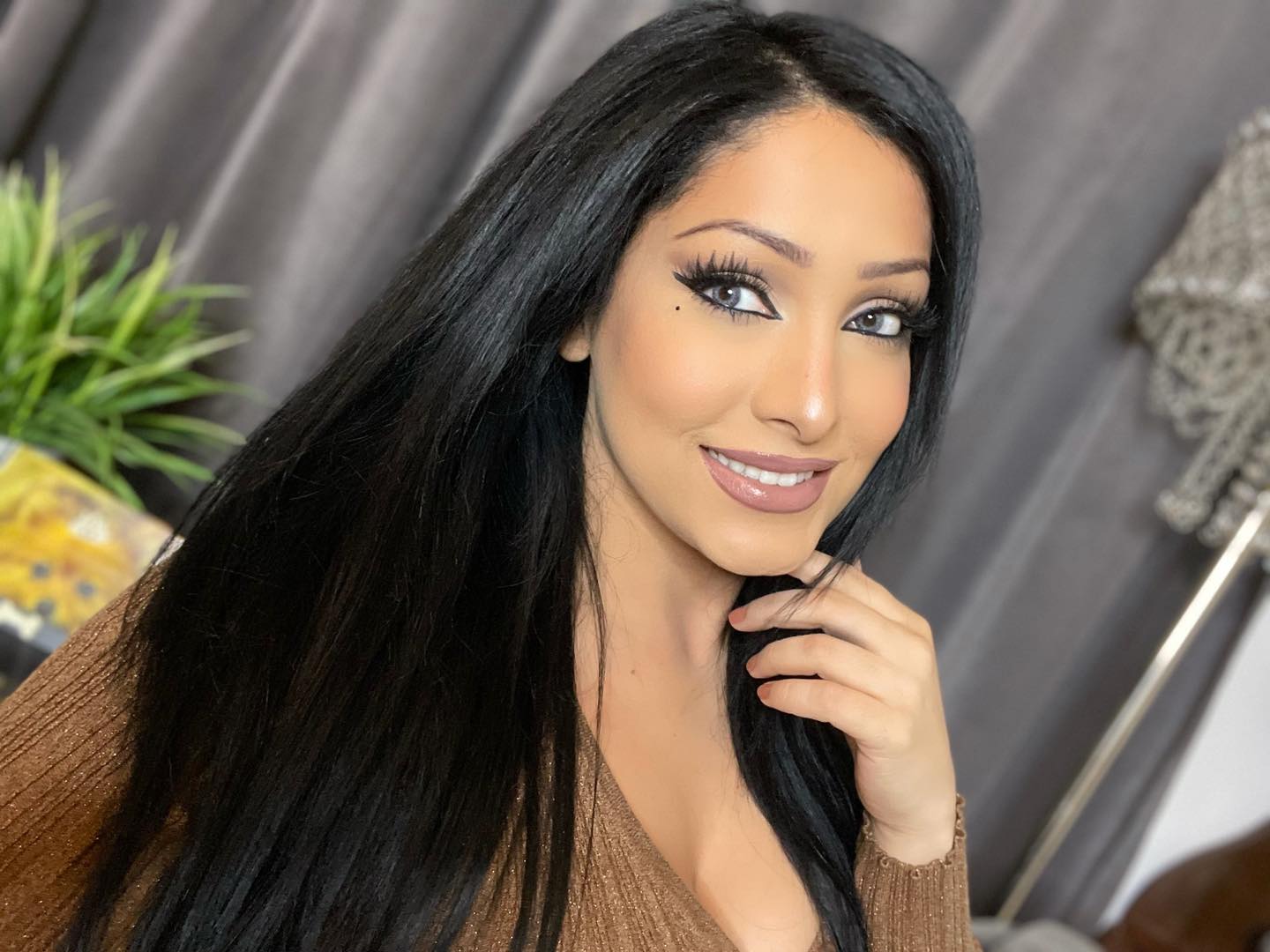 Mandy Leon nude 11