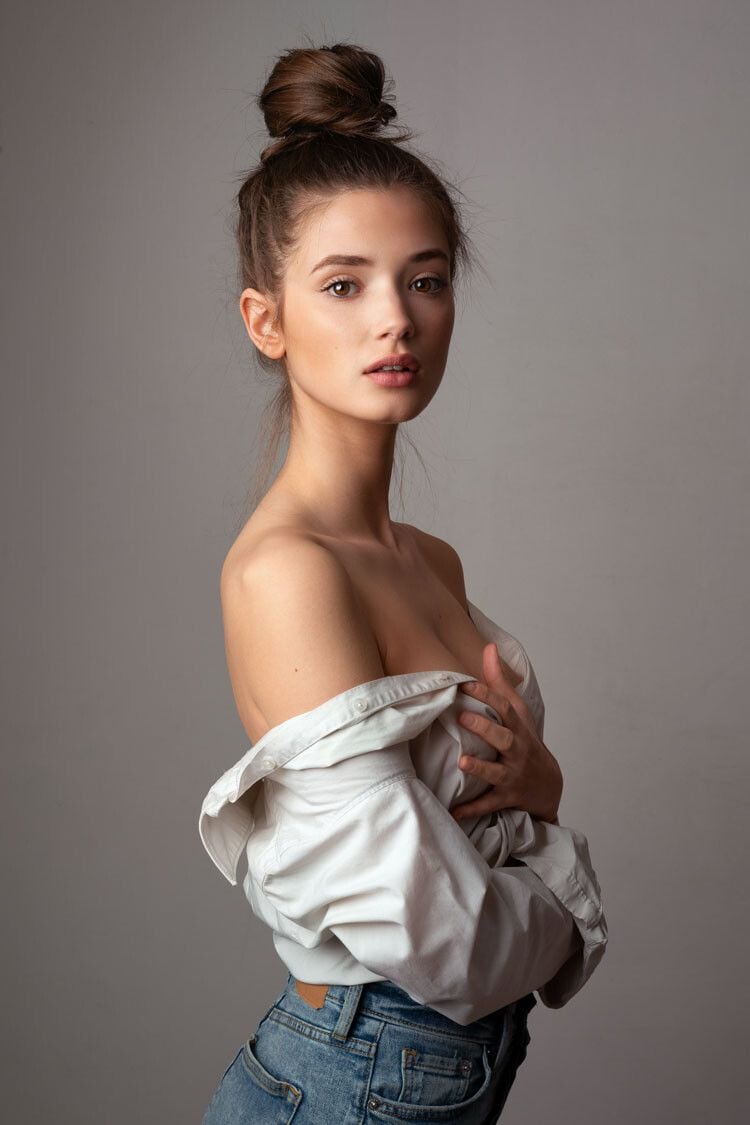 Manon Zimmermann nude 5