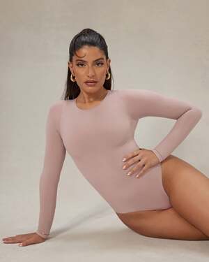 Manuela Alvarez nude 6