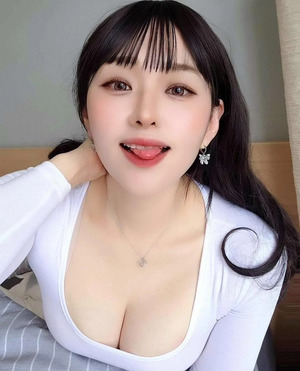 Maple Oh nude 12