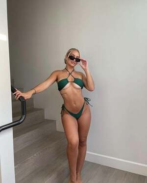 Mar Milne nude 10
