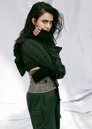 Margaret Qualley nude 5