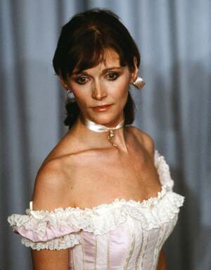 Margot Kidder nude 10