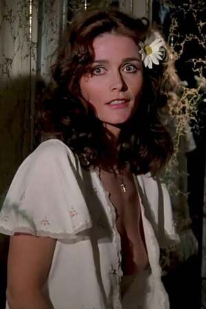 Margot Kidder nude 8