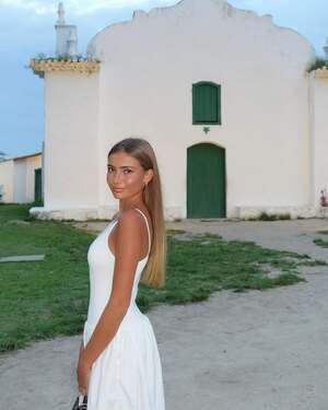 Margot Sustrac nude 7