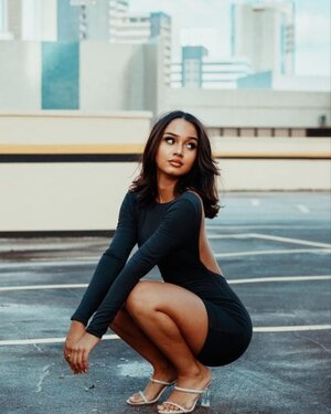 Mari Aminah nude 10