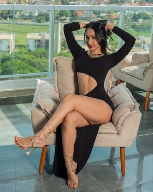 Mari Aminah nude 5