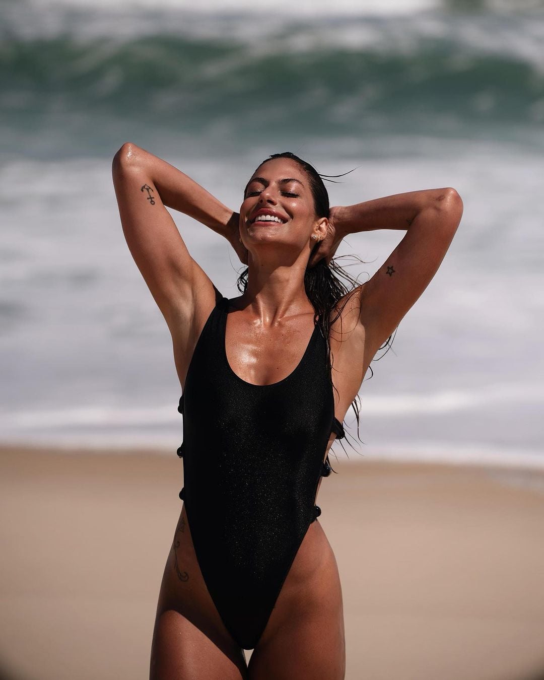 Mari Gonzalez nude 10