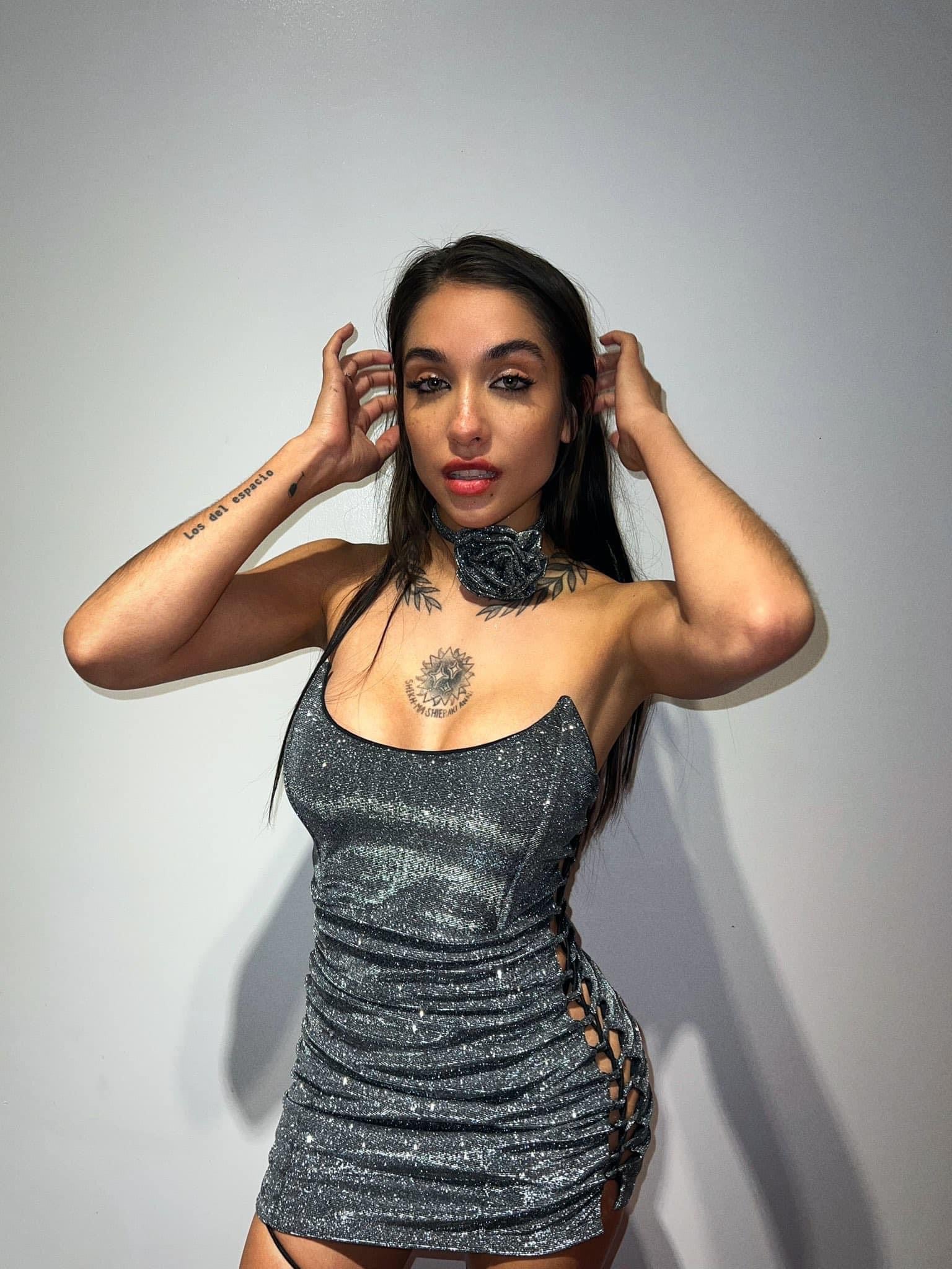 Maria Becerra nude 2