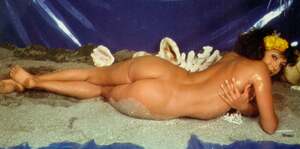 Maria Grazia Buccella nude 4