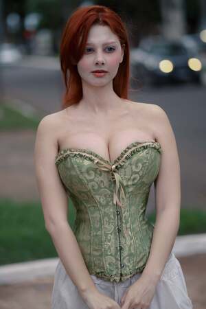 Maria Julia Roper nude 8
