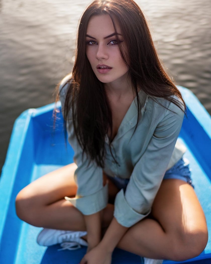 Maria-Magdalena Paunova nude 5