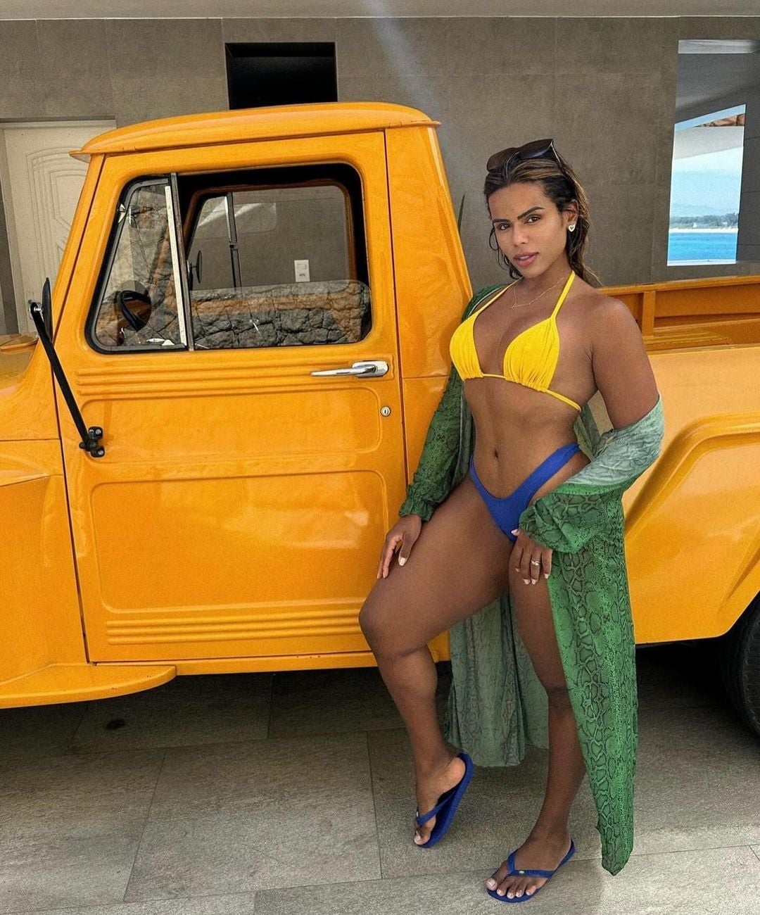 Mariana Senra Caroll nude 11
