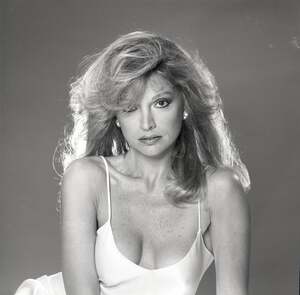 Marianna Hill nude 9